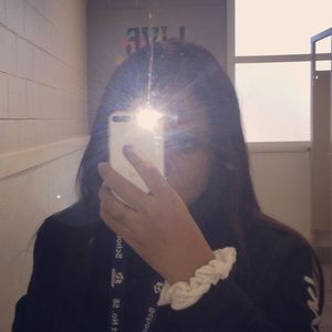 Meet your Posher, Raven